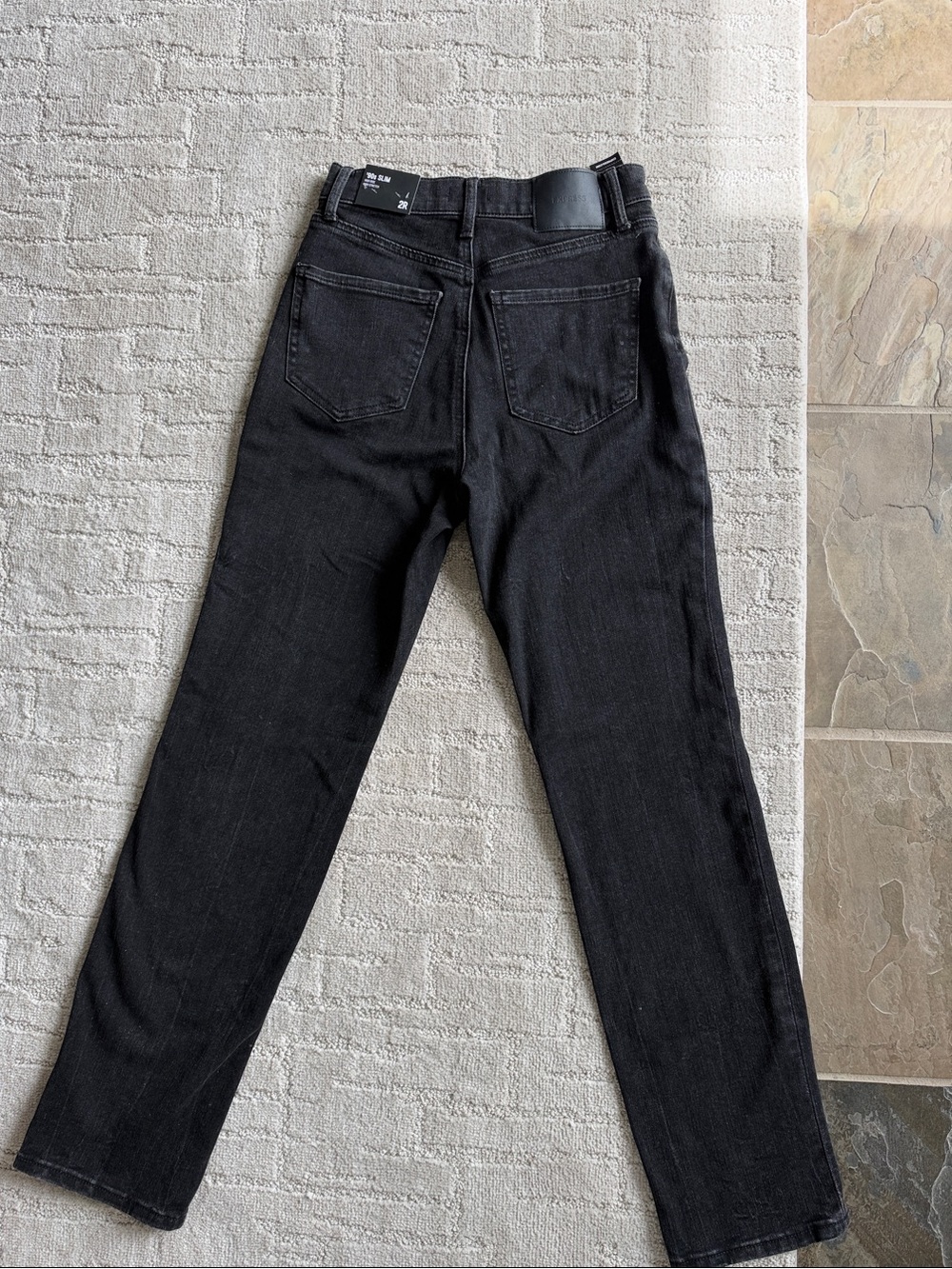 Express Black Straight Jeans — Women's 90’s Slim 2R